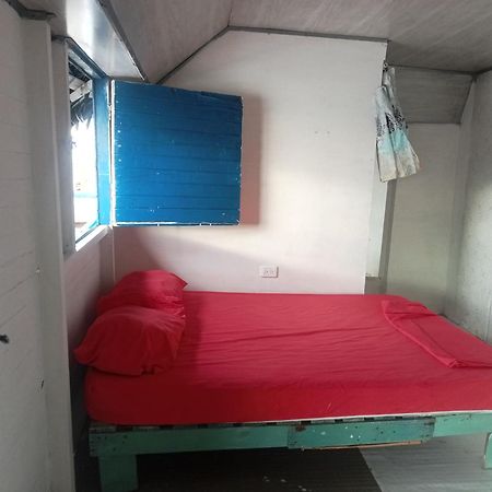 Hostal Playa Blanca Esterno foto